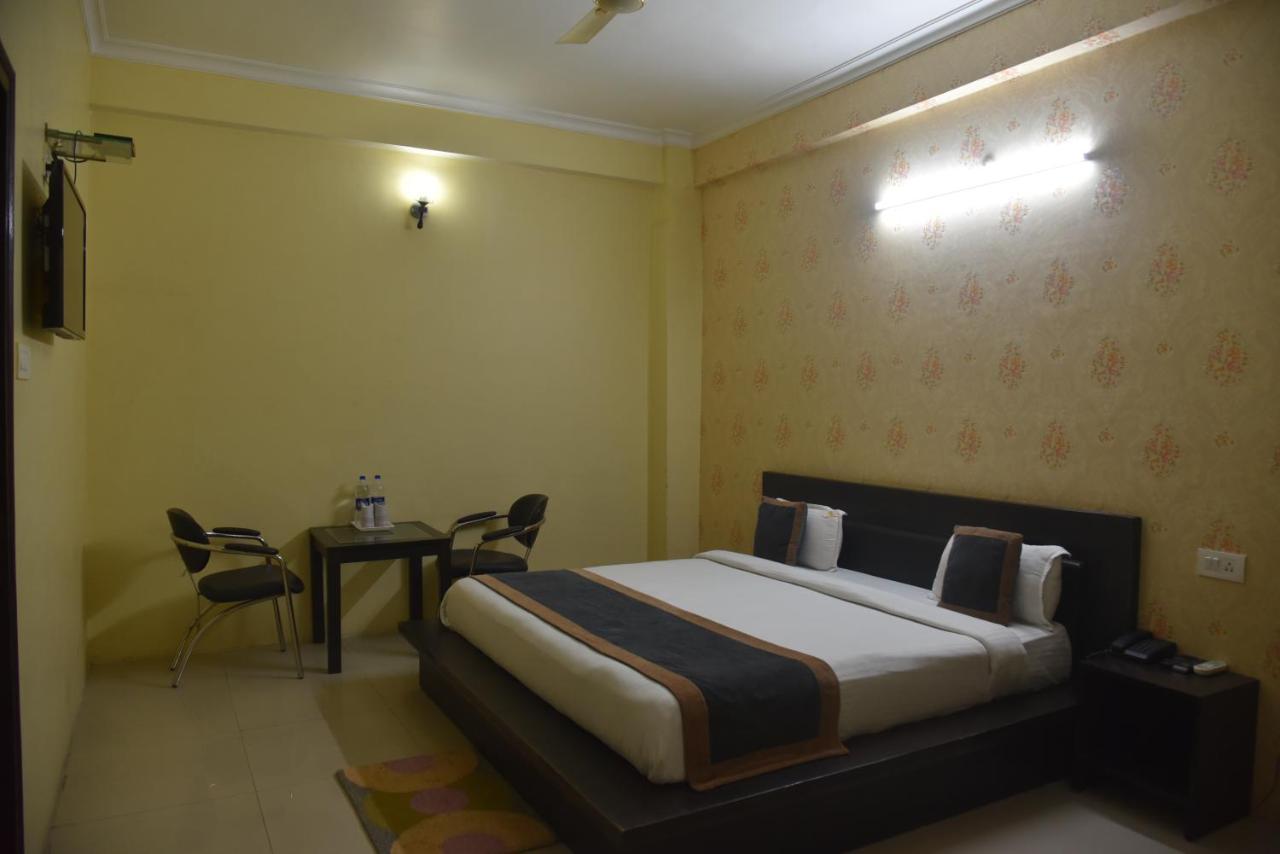 Hotel Nexus L Hotels In Charbagh Лакхнау Экстерьер фото