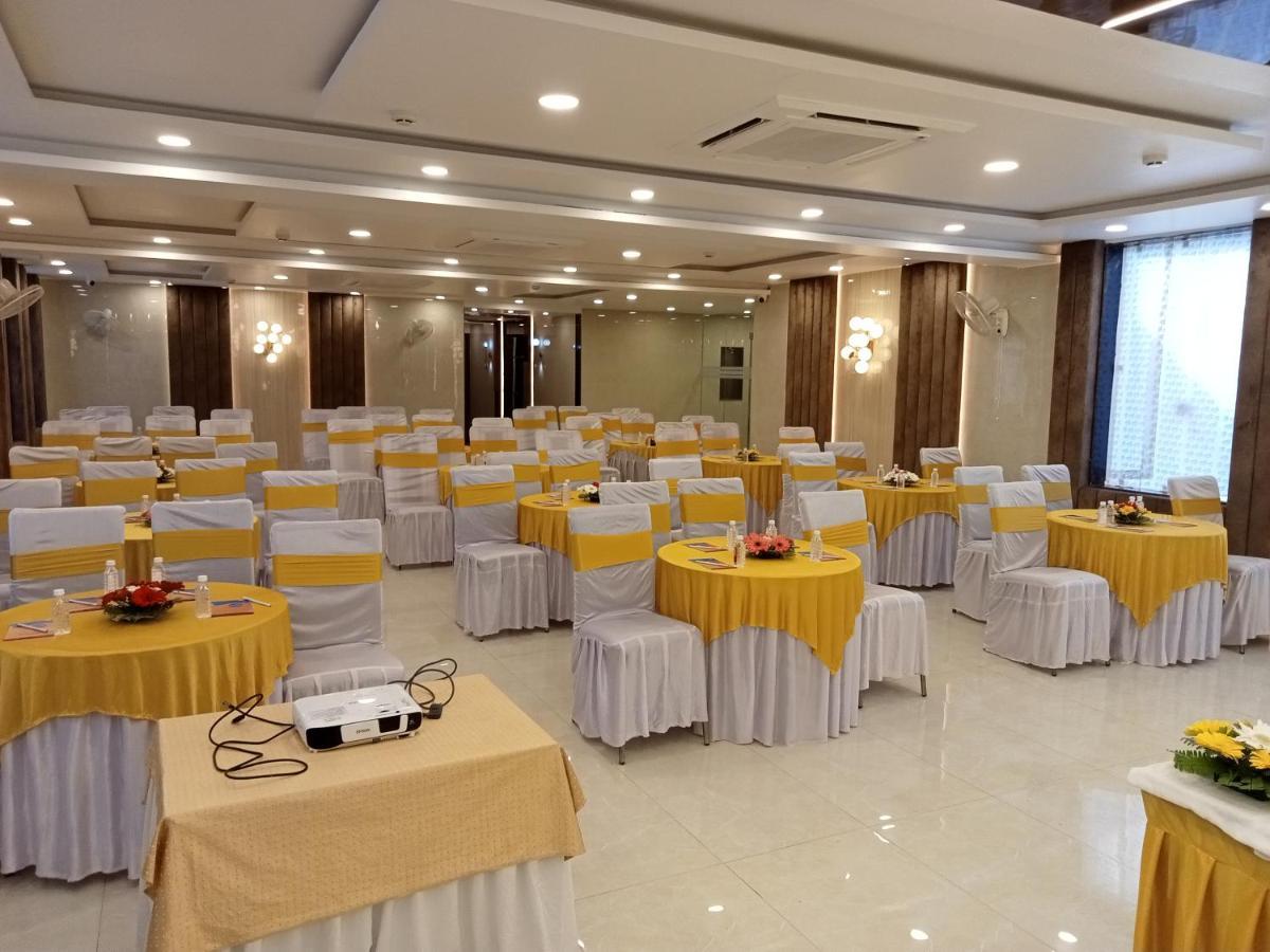 Hotel Nexus L Hotels In Charbagh Лакхнау Экстерьер фото