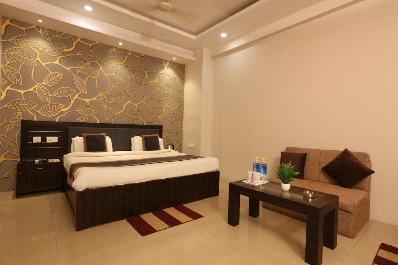 Hotel Nexus L Hotels In Charbagh Лакхнау Экстерьер фото