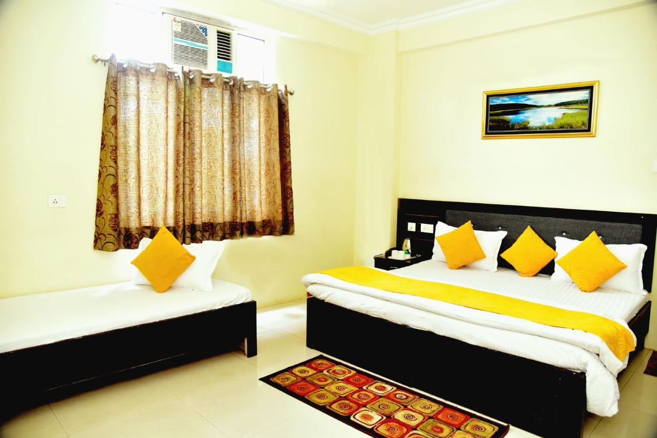 Hotel Nexus L Hotels In Charbagh Лакхнау Экстерьер фото